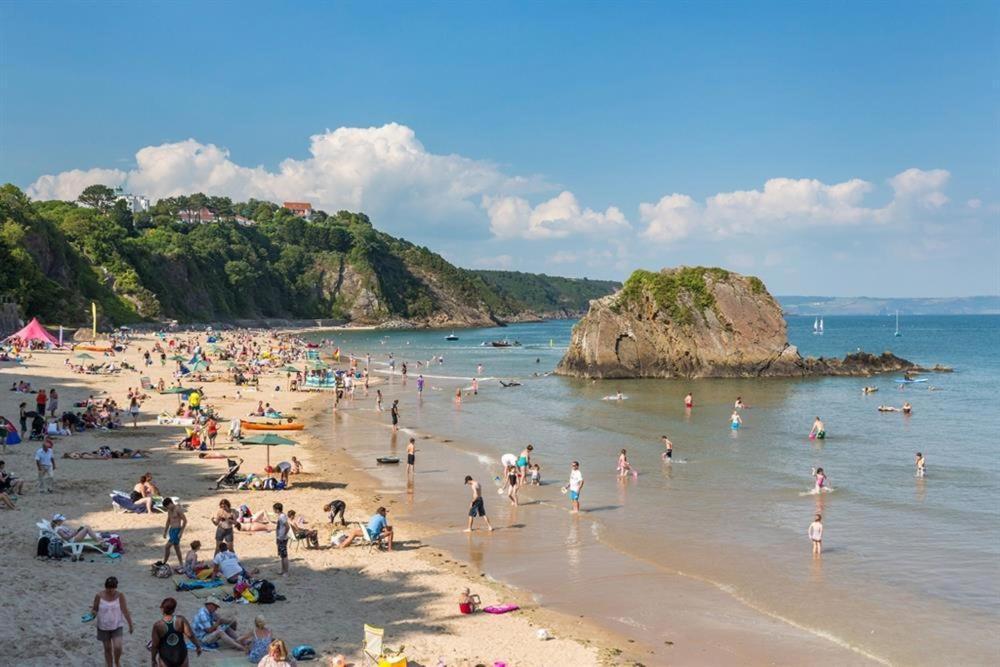 2 Bed In Tenby Fb219 Ngoại thất bức ảnh