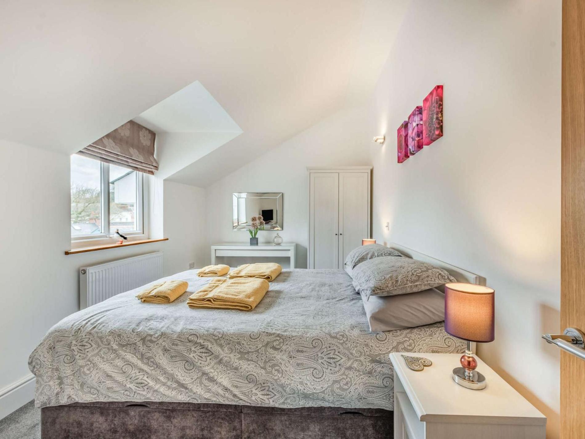 2 Bed In Tenby Fb219 Ngoại thất bức ảnh