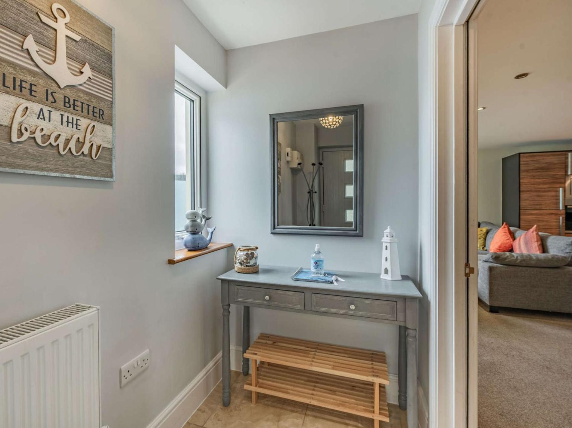 2 Bed In Tenby Fb219 Ngoại thất bức ảnh