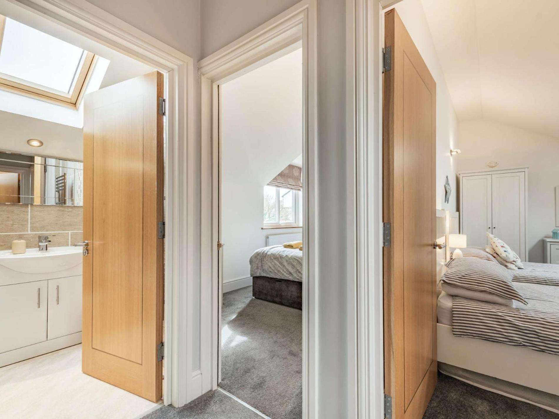 2 Bed In Tenby Fb219 Ngoại thất bức ảnh
