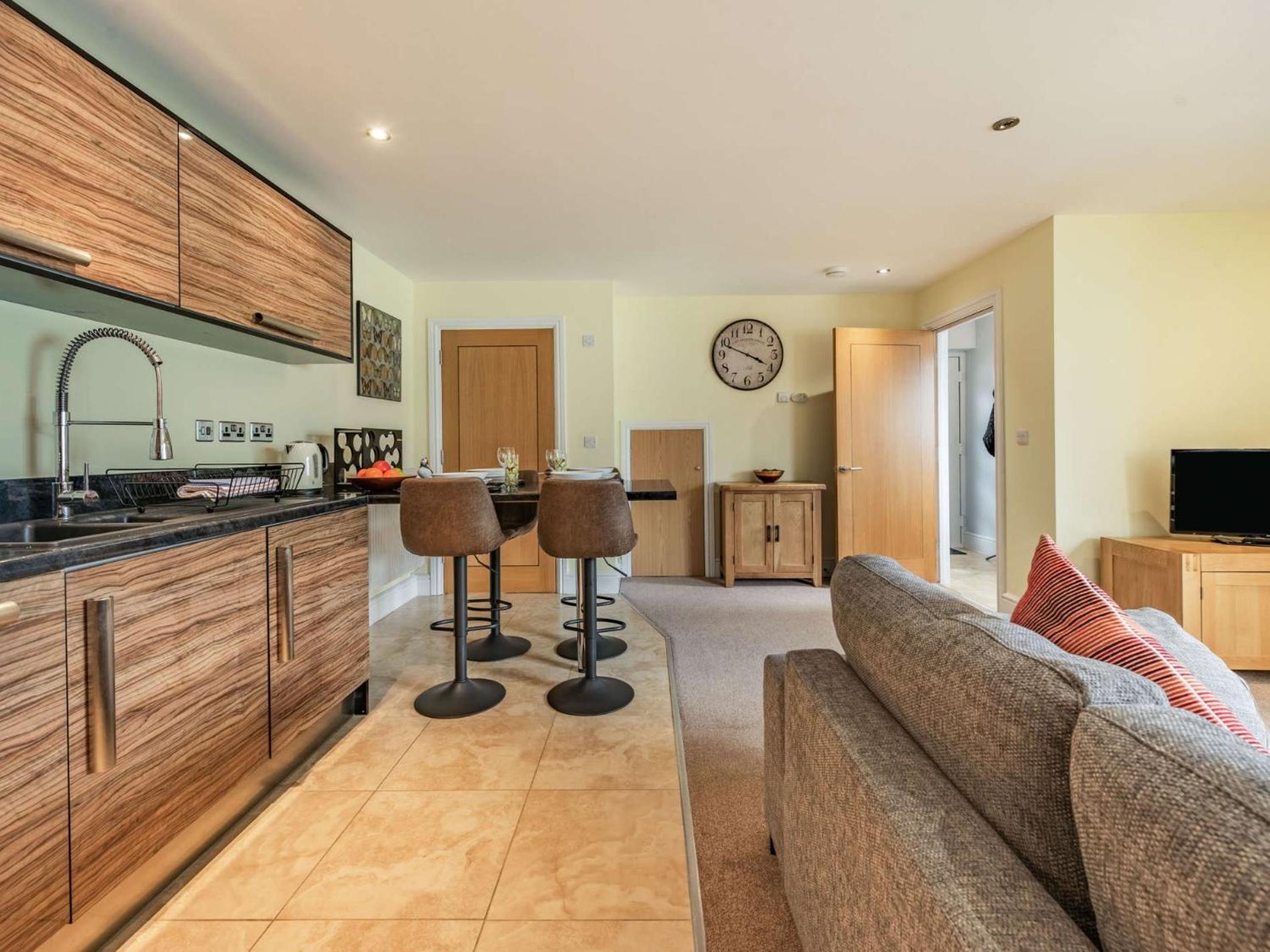 2 Bed In Tenby Fb219 Ngoại thất bức ảnh